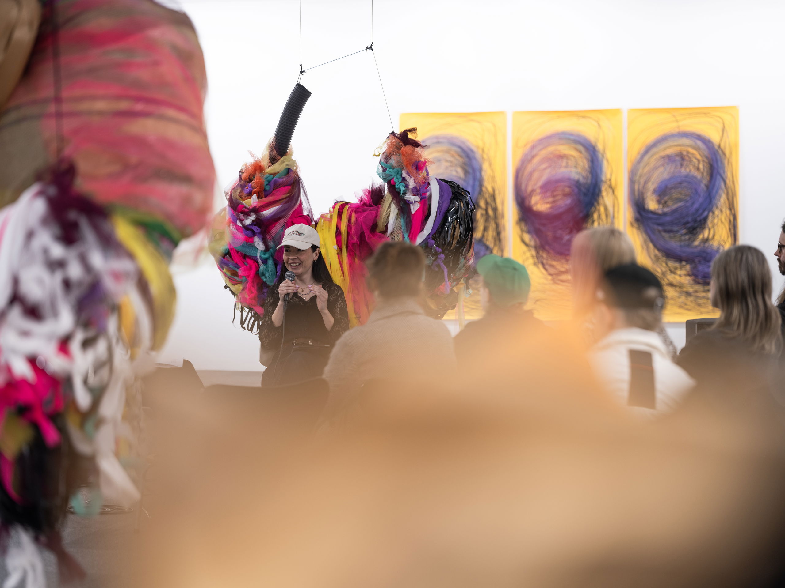 Prisen av omsorg: En samtale med forfatter Madeleine Schultz. Foto: Helle Navratil.