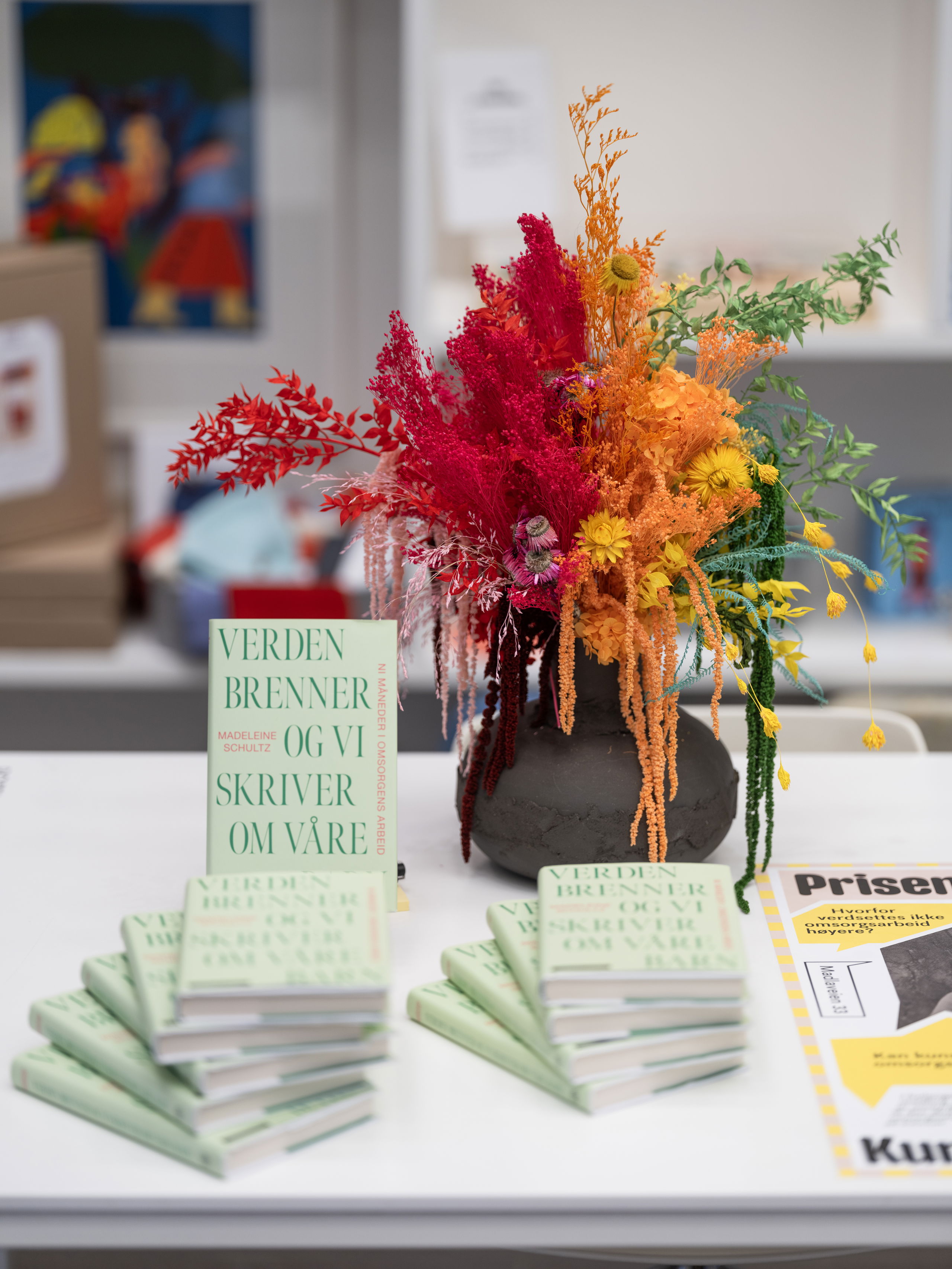 Prisen av omsorg: En samtale med forfatter Madeleine Schultz. Foto: Helle Navratil.