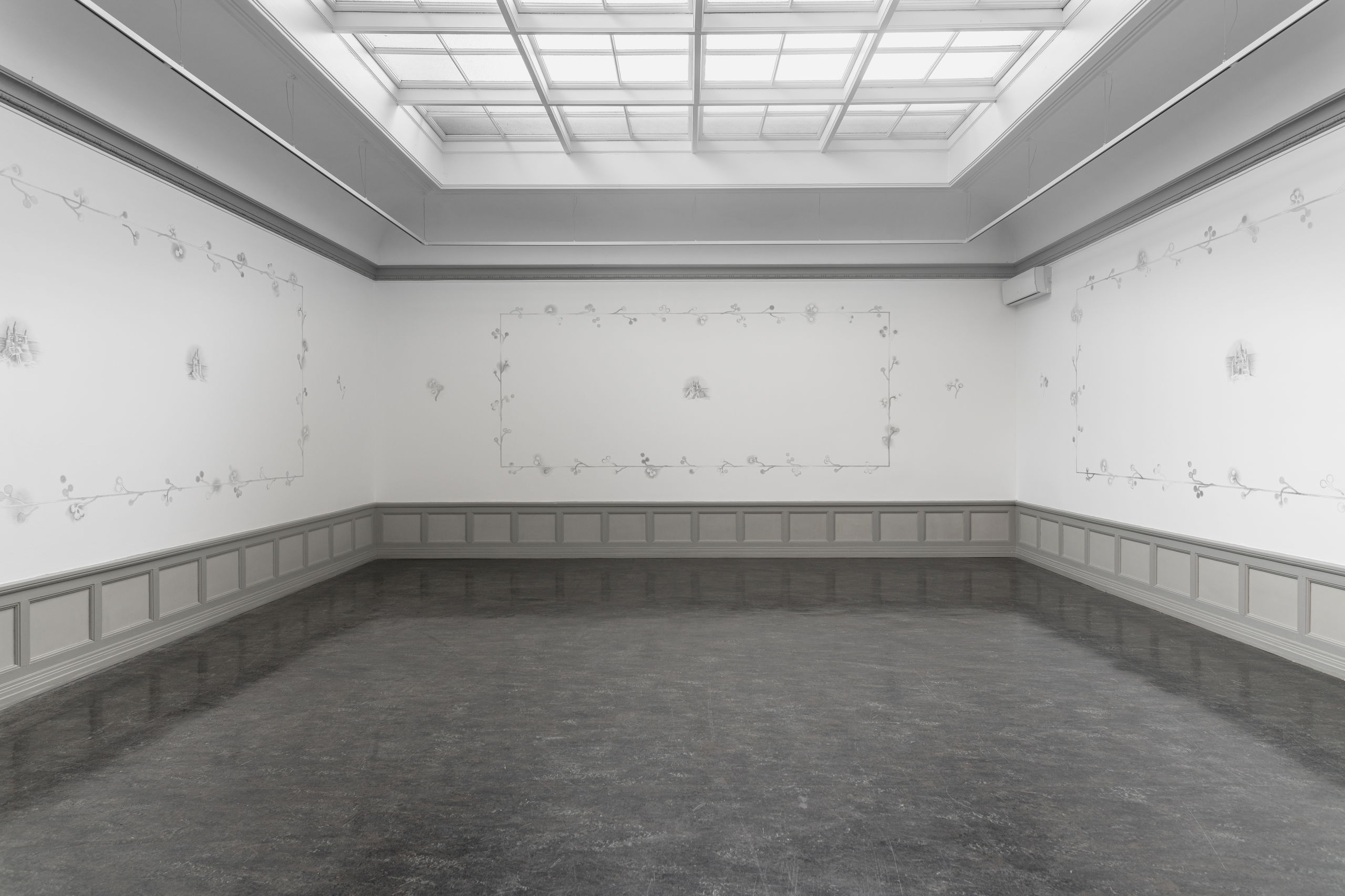 Cindy Ji Hye Kim, Sand in the Hourglass (2022), installasjonsoversikt. Foto: Erik Sæter Jørgensen.