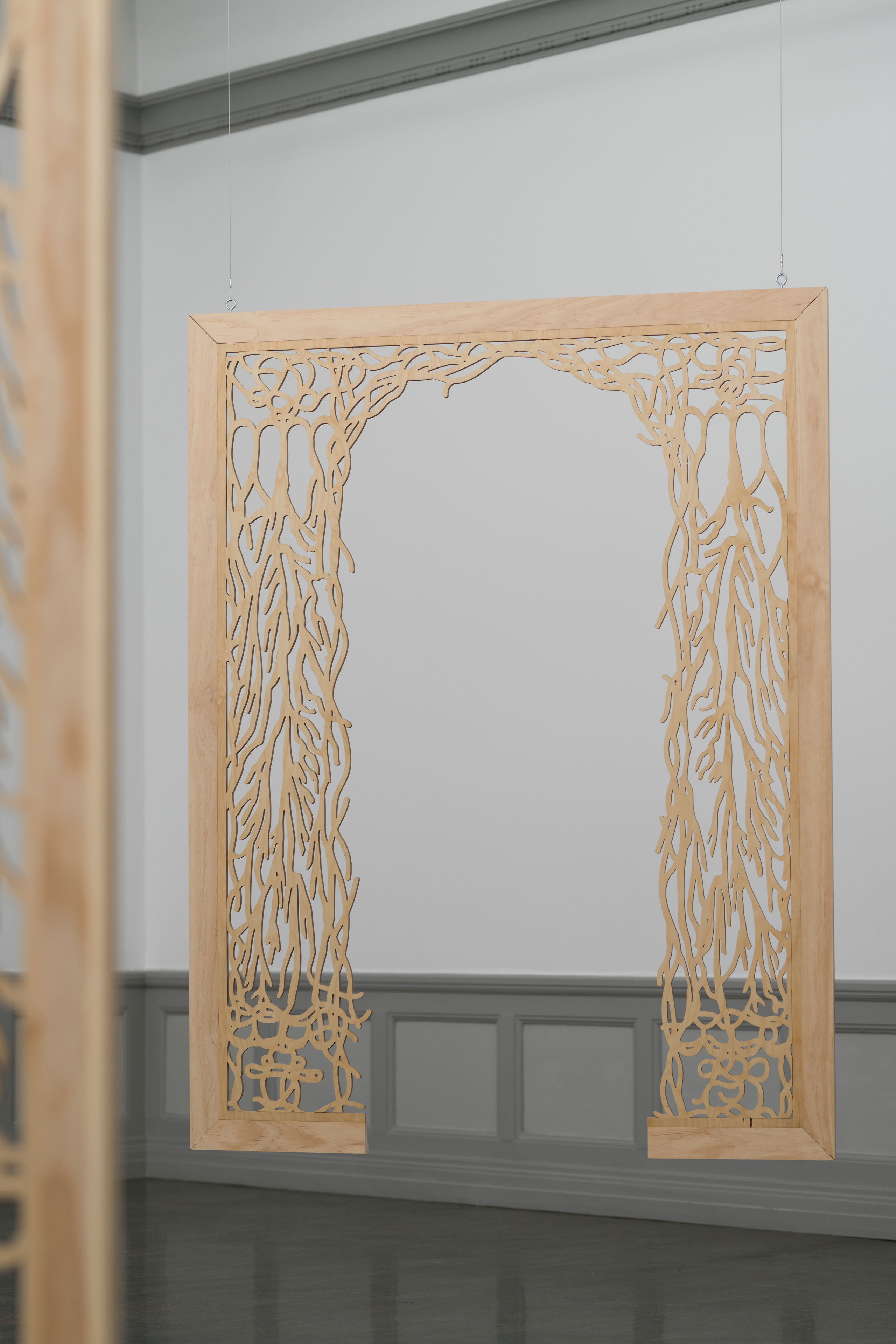 Cindy Ji Hye Kim, Sand in the Hourglass (2022), installasjonsoversikt. Foto: Erik Sæter Jørgensen.