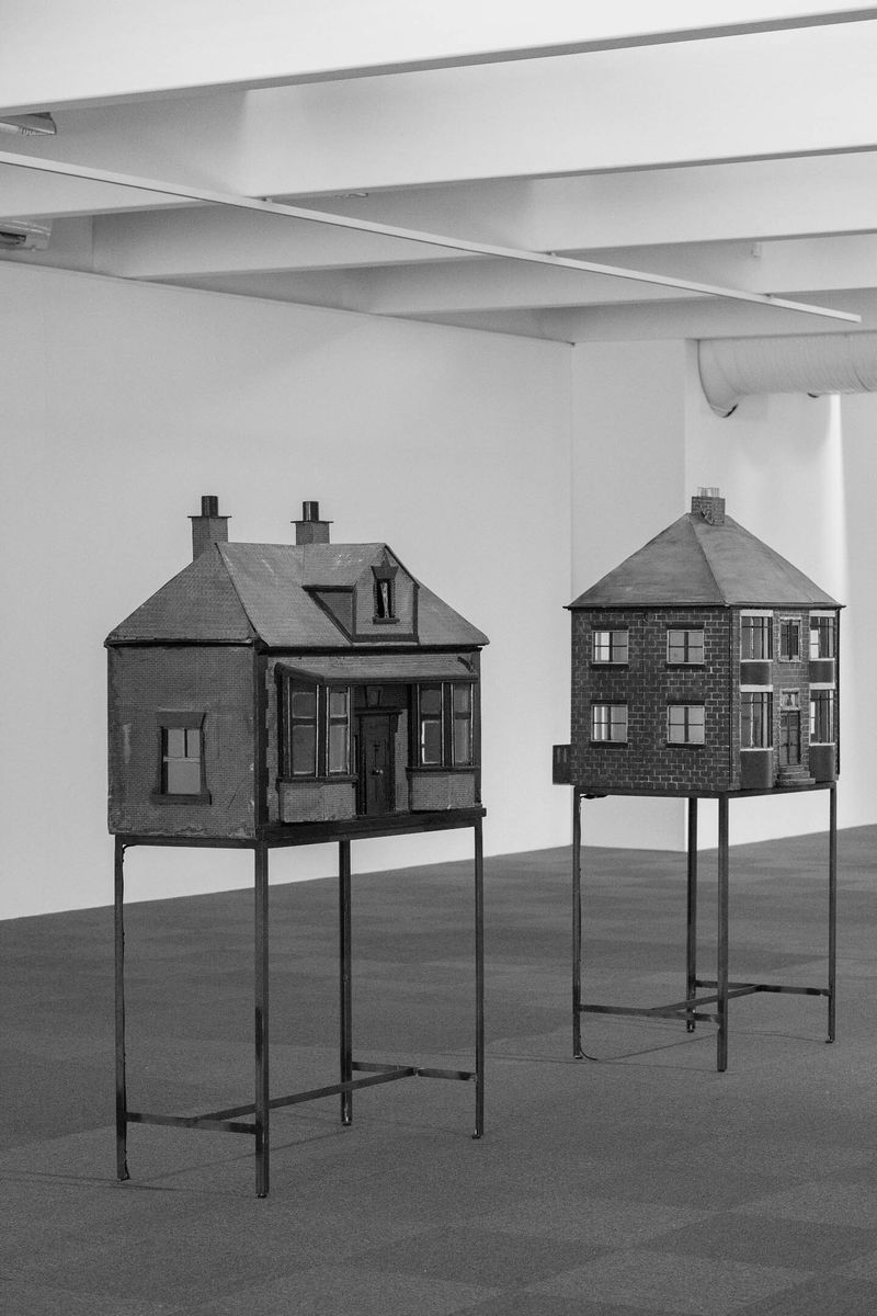 Hannah Quinlan & Rosie Hastings, Bleak House (2023), installasjonsoversikt. Foto: Erik Sæter Jørgensen