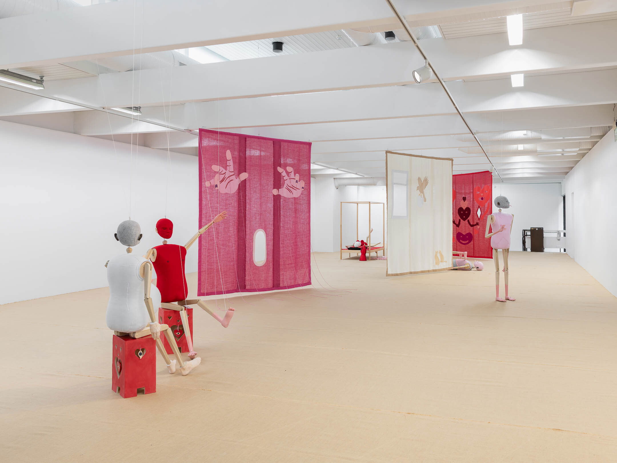 Jonathan Baldock, Me, Myself and I (2020), installation view. Photo: Erik Sæter Jørgensen.