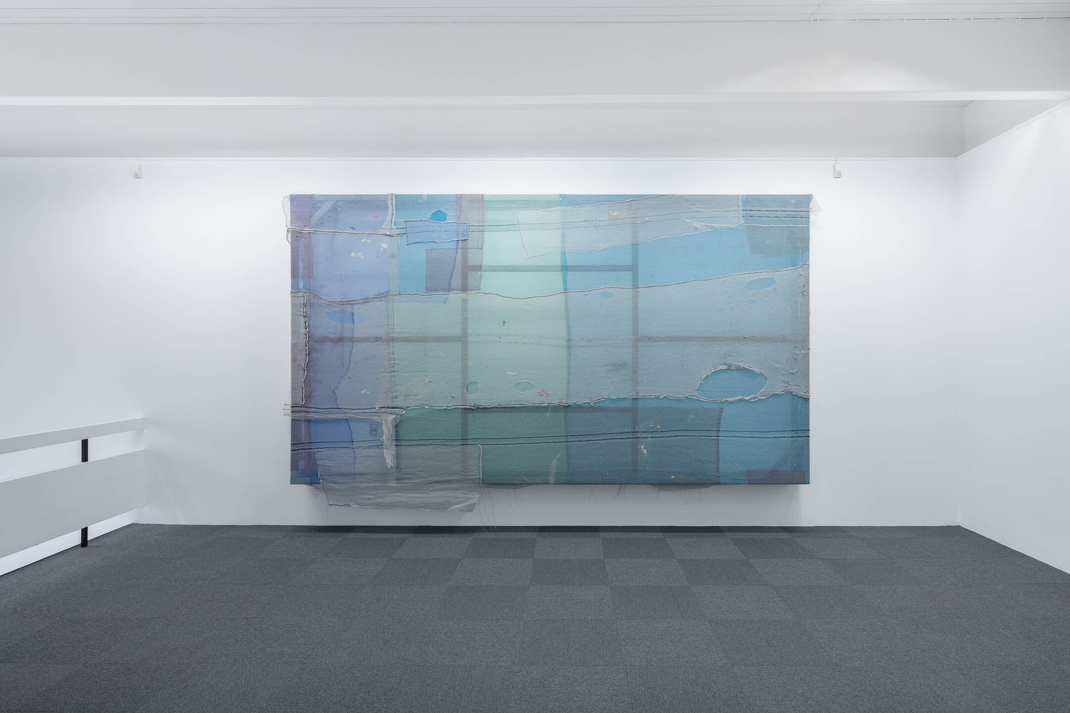 Jumana Manna, Break, Take, Erase, Tally (2025), installasjonsoversikt. Foto: Erik Sæter Jørgensen