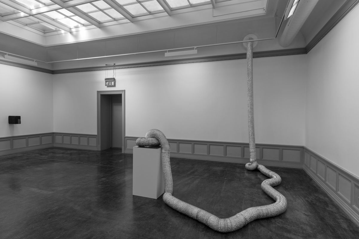 Marte Eknæs, Air Conditions (2020), installasjonsoversikt. Foto: Oddbjørn Erland Aarstad.