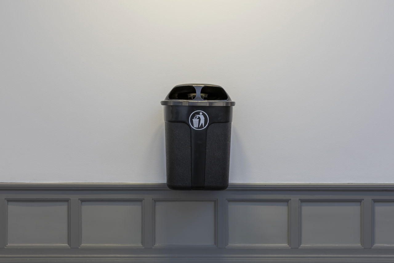 Marte Eknæs, Air Conditions (2020), installasjonsoversikt. Foto: Oddbjørn Erland Aarstad.